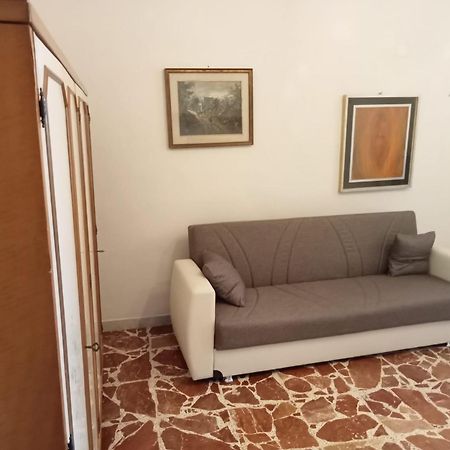 Dimora Storica Principi Di Savoia Apartamento Lecce Exterior foto